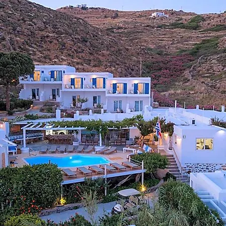Rhenia Mykonos & 4* Mykonos Town