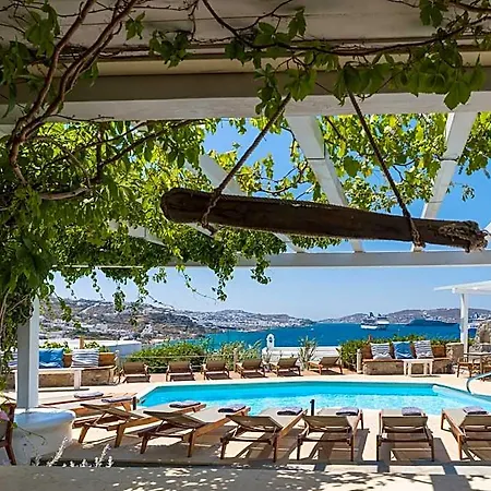 Rhenia Mykonos & 4* Mykonos Town